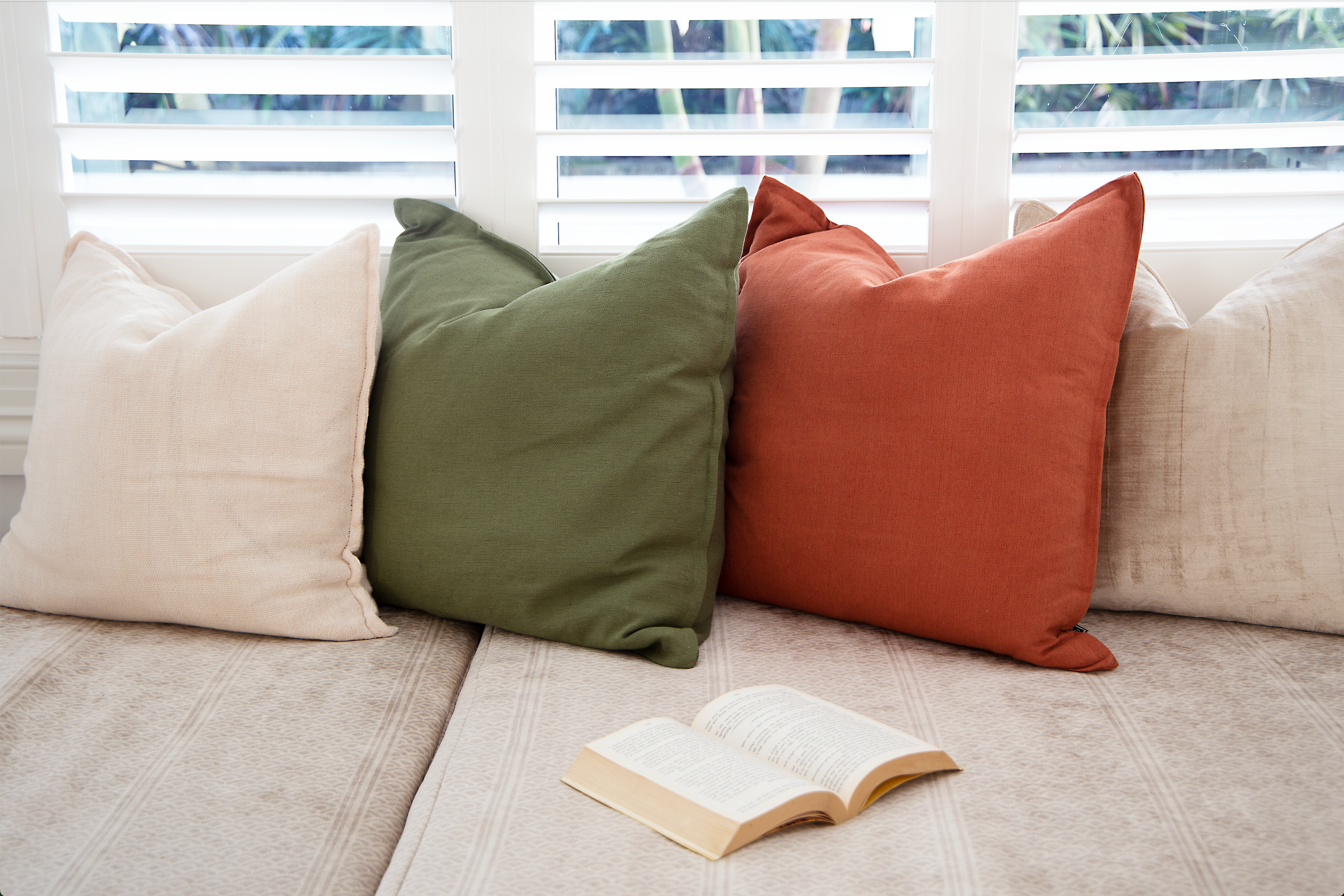 The-Art-of-Infusing-Colour-Pattern DecoRug