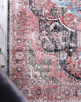 Vintage Crown Kendra Distressed Vintage Distressed Vintage Round Rug (3206-03)