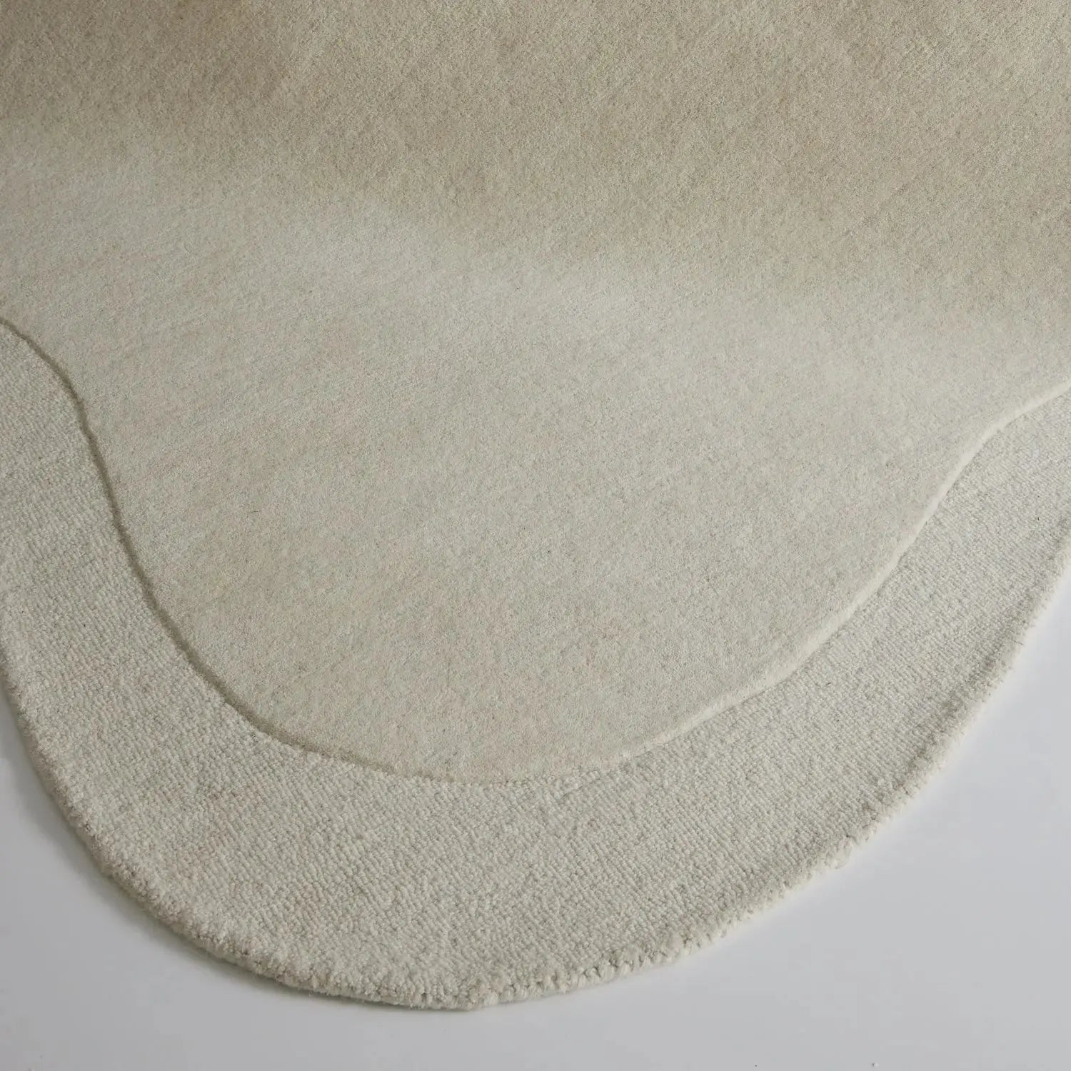 Archer Wool Irregular Rug Ivory DREAMHOME