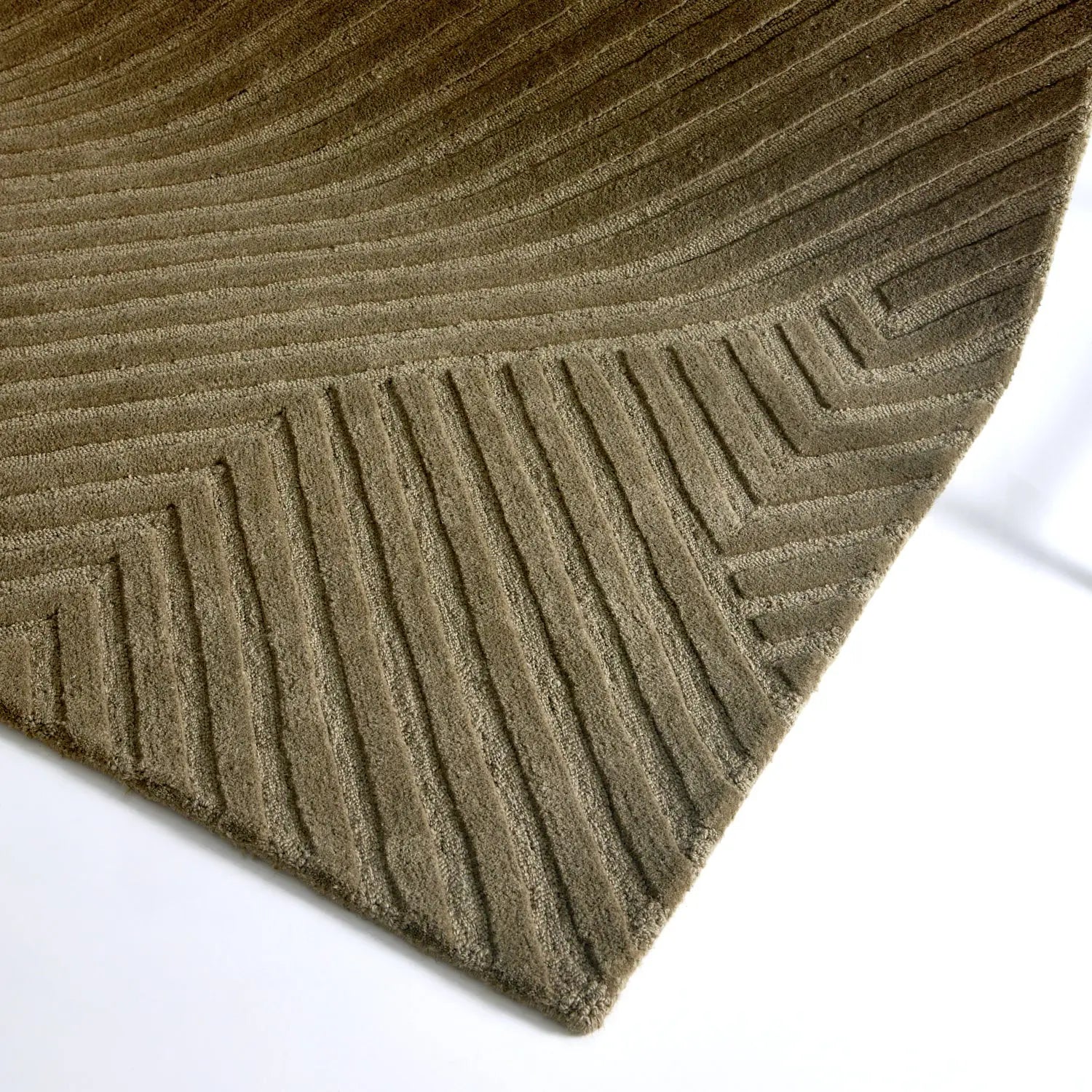 Azure Wool Floor Rug Olive DREAMHOME