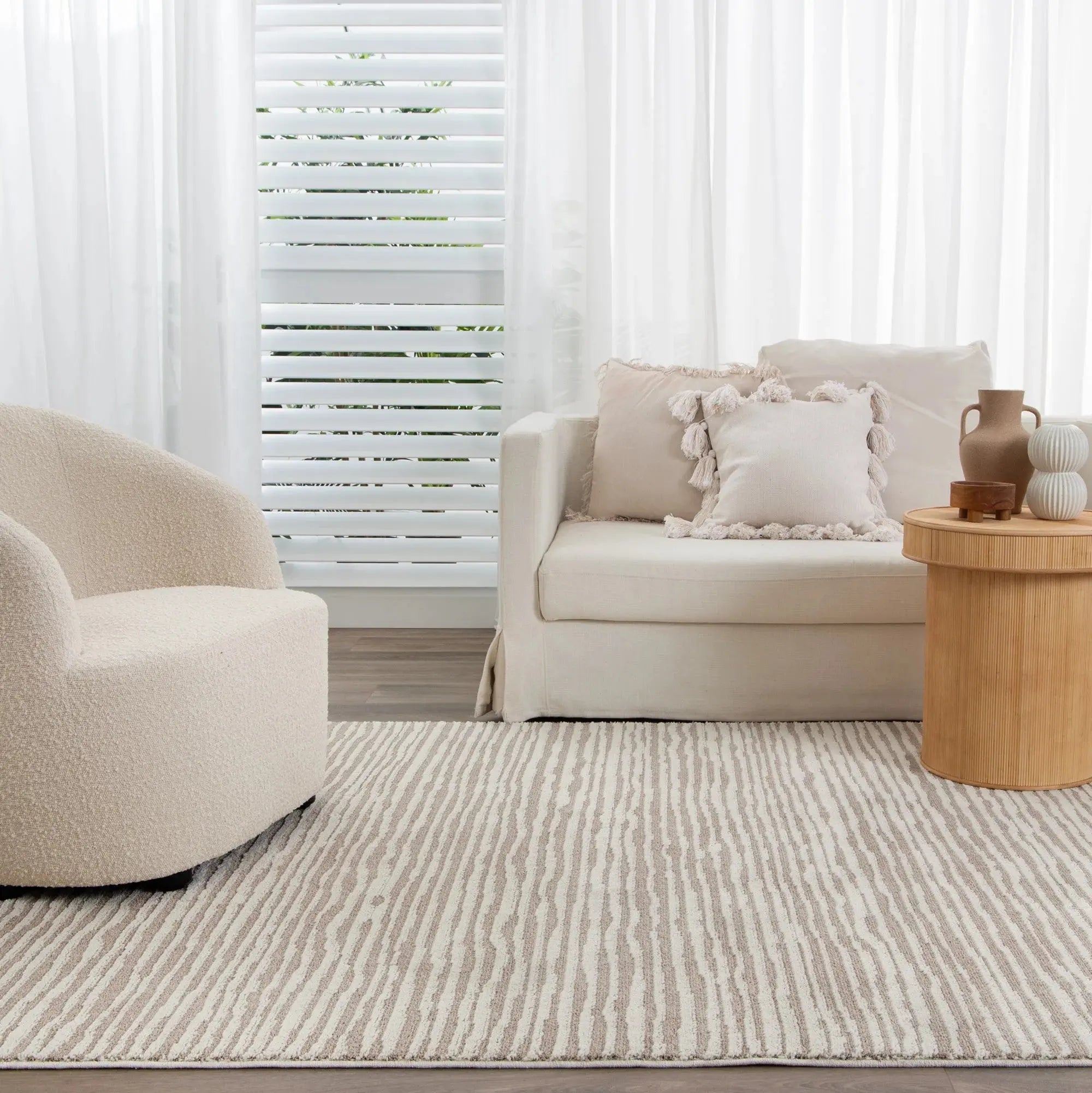 Lavendi Waves Cream Beige Wool Rug DecoRug