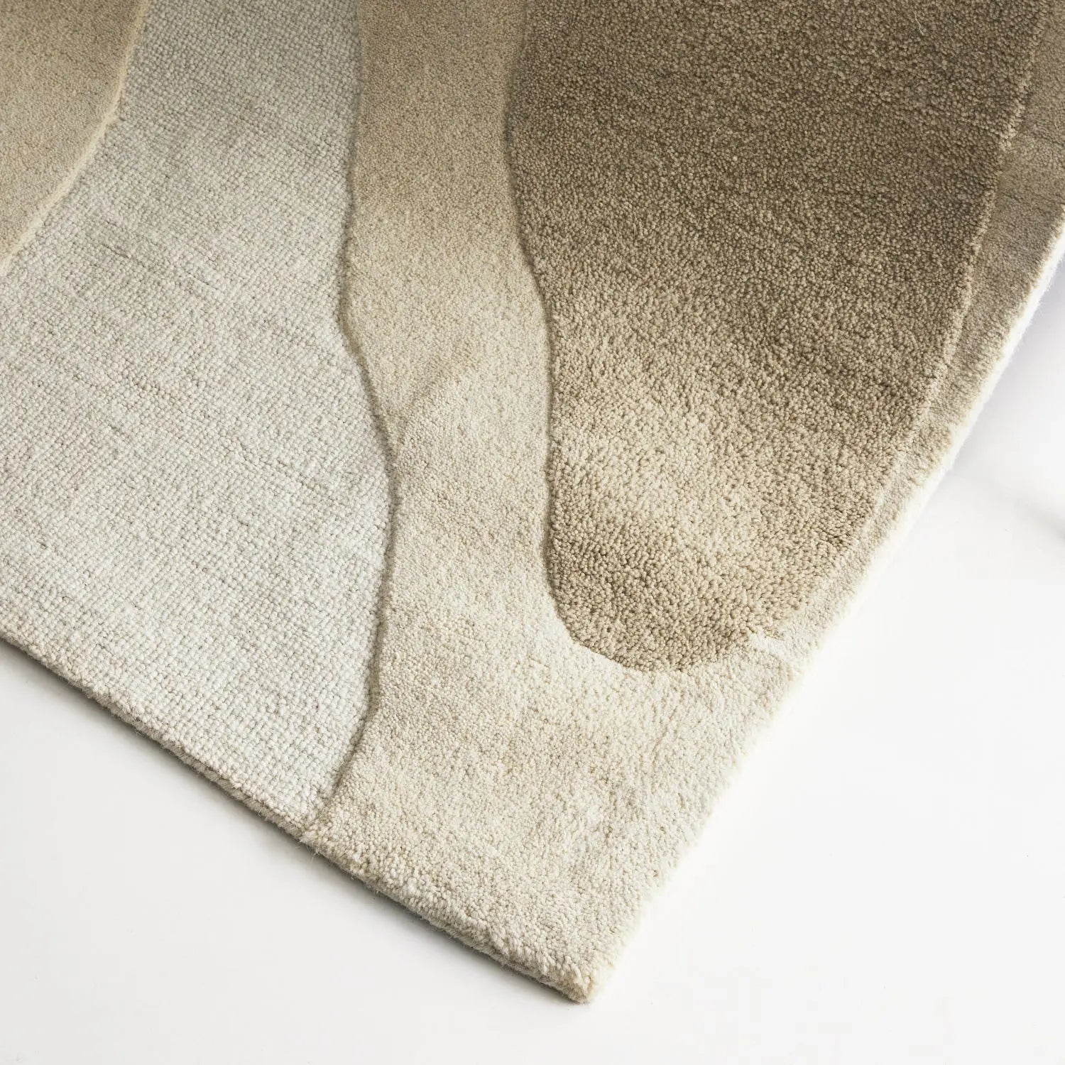 Mozart Beige Wool Rug TULSIRAM