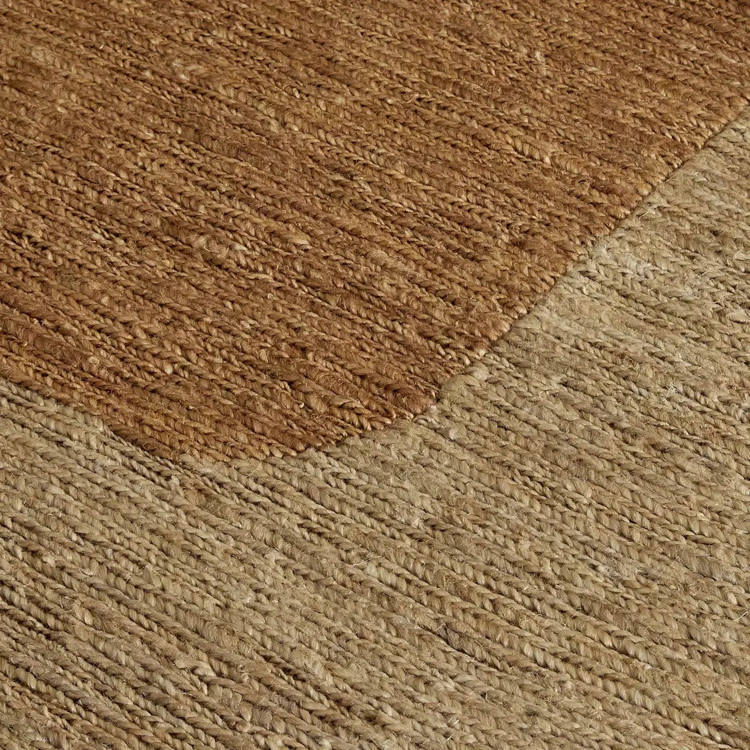 Murray Irregular Jute Rug Natural JAIPUR