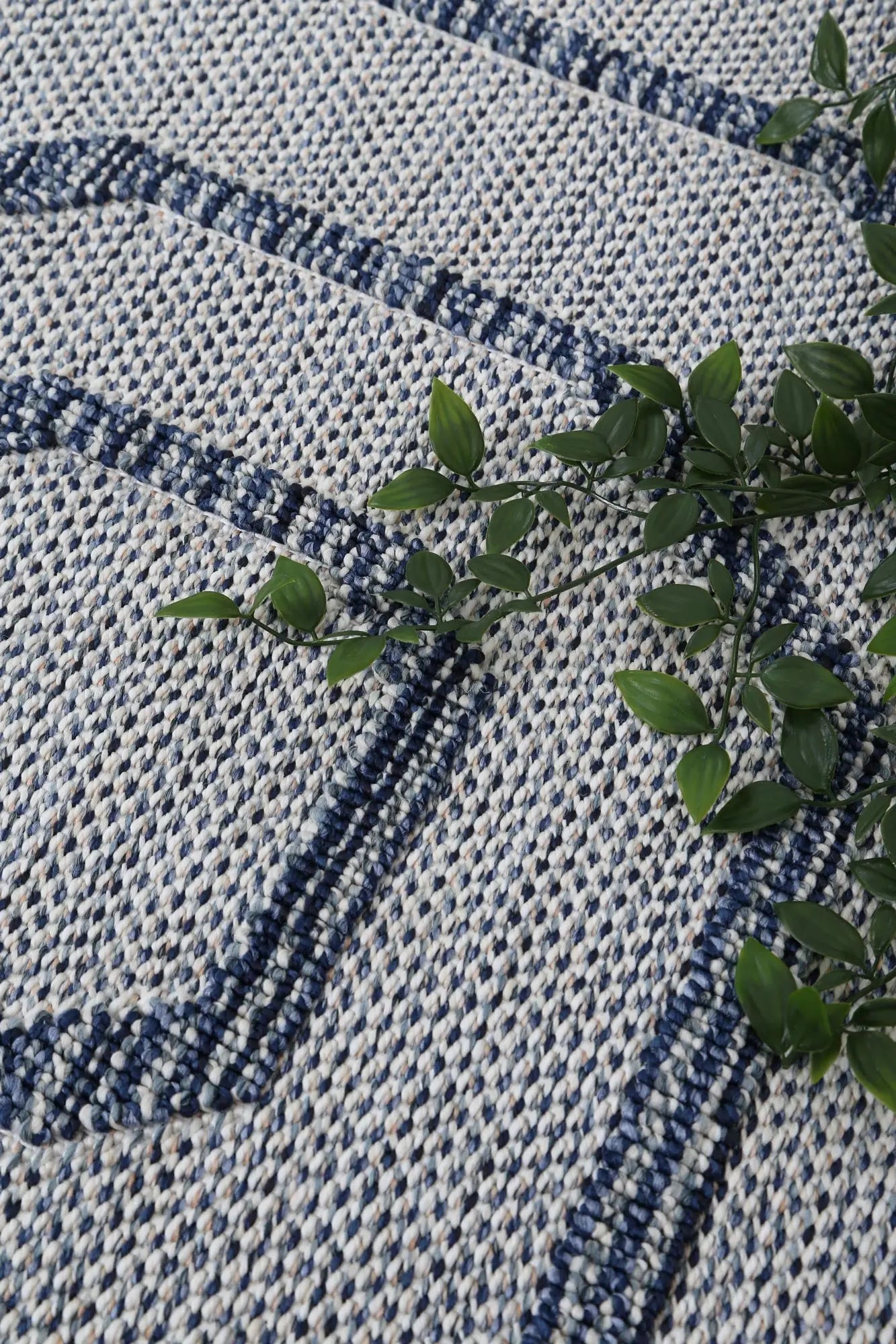Port Villa Hale Charcoal Geometric Flatweave Rug DecoRug