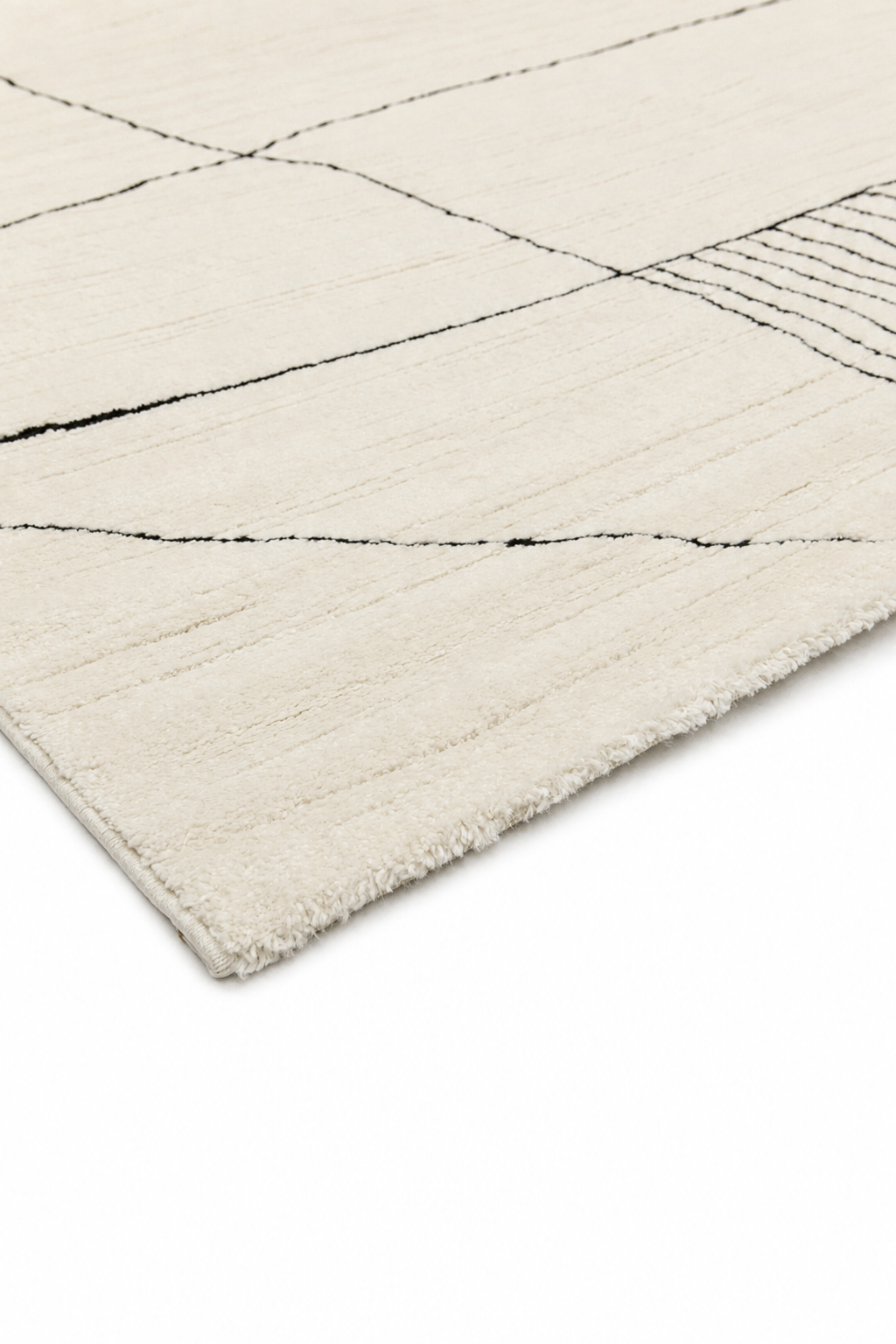 Leo Geometric Cream & Black Rug