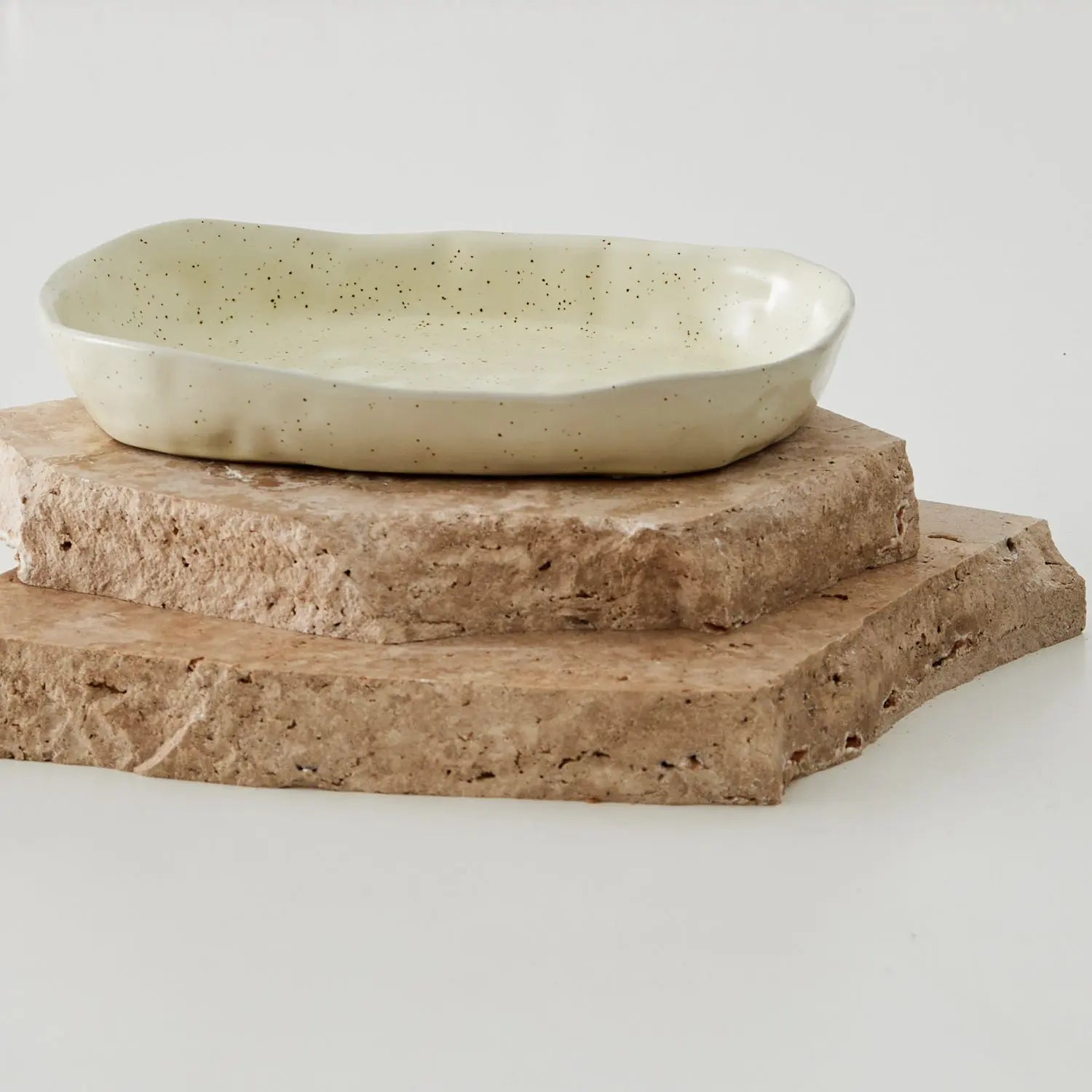 Speckled Ceramic Plate Ivory KAILE
