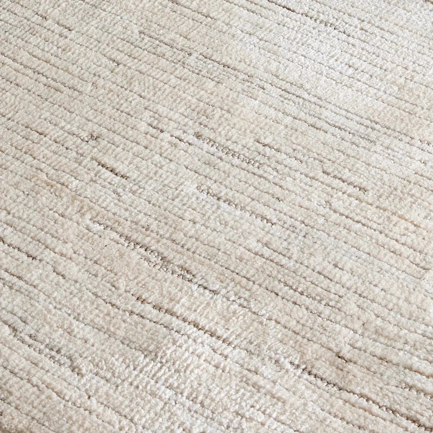 Whitehaven Textured Rug Ivory DREAMHOME