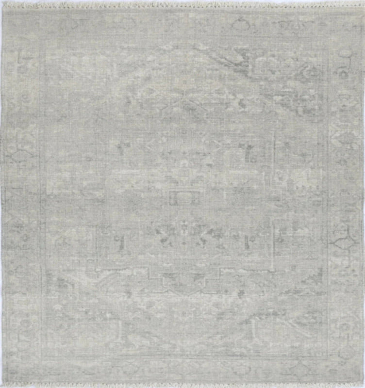 Agraba L.Grey Transitional Rug BRAVEN