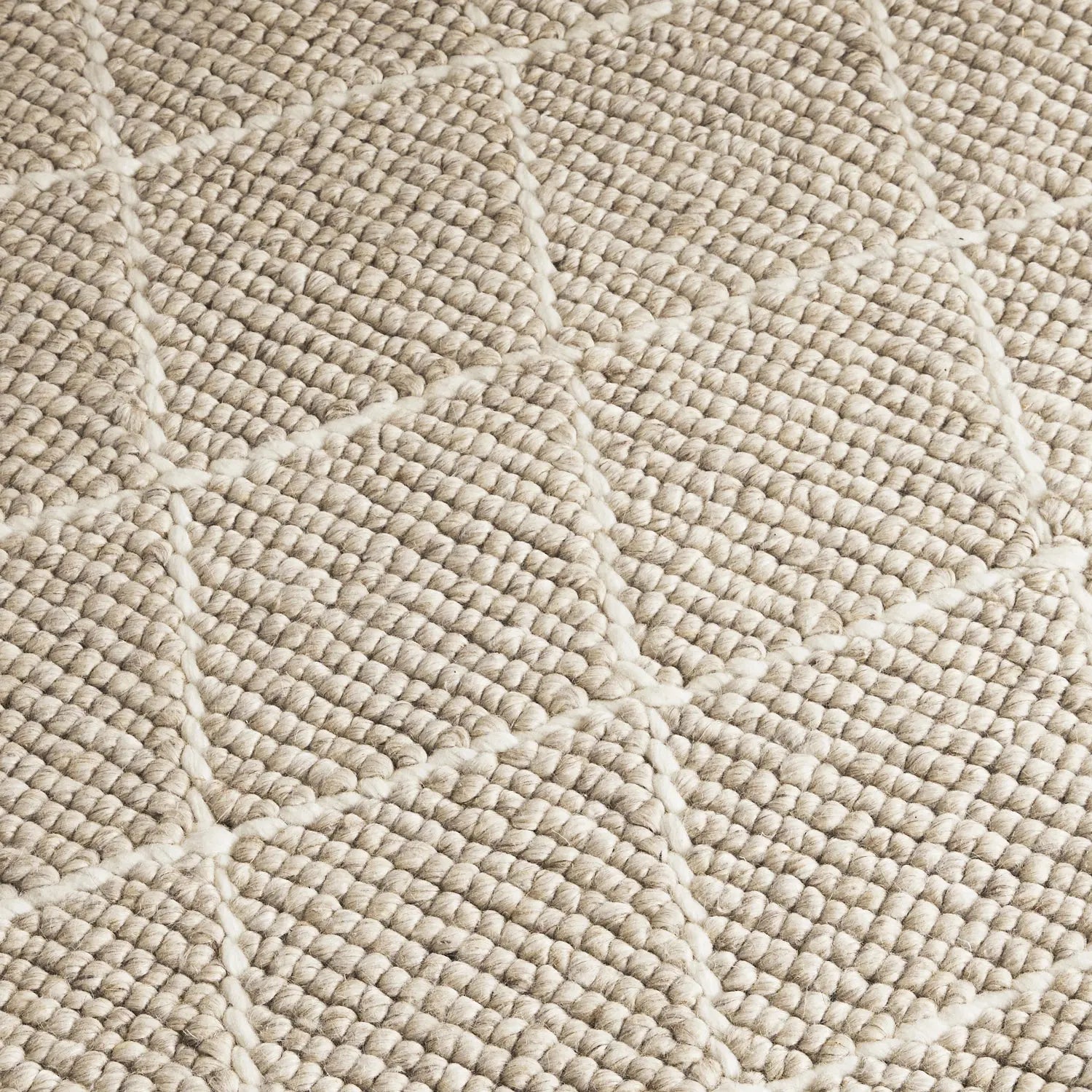 Argyle Diamond Weave Sand Rug INDESIGN