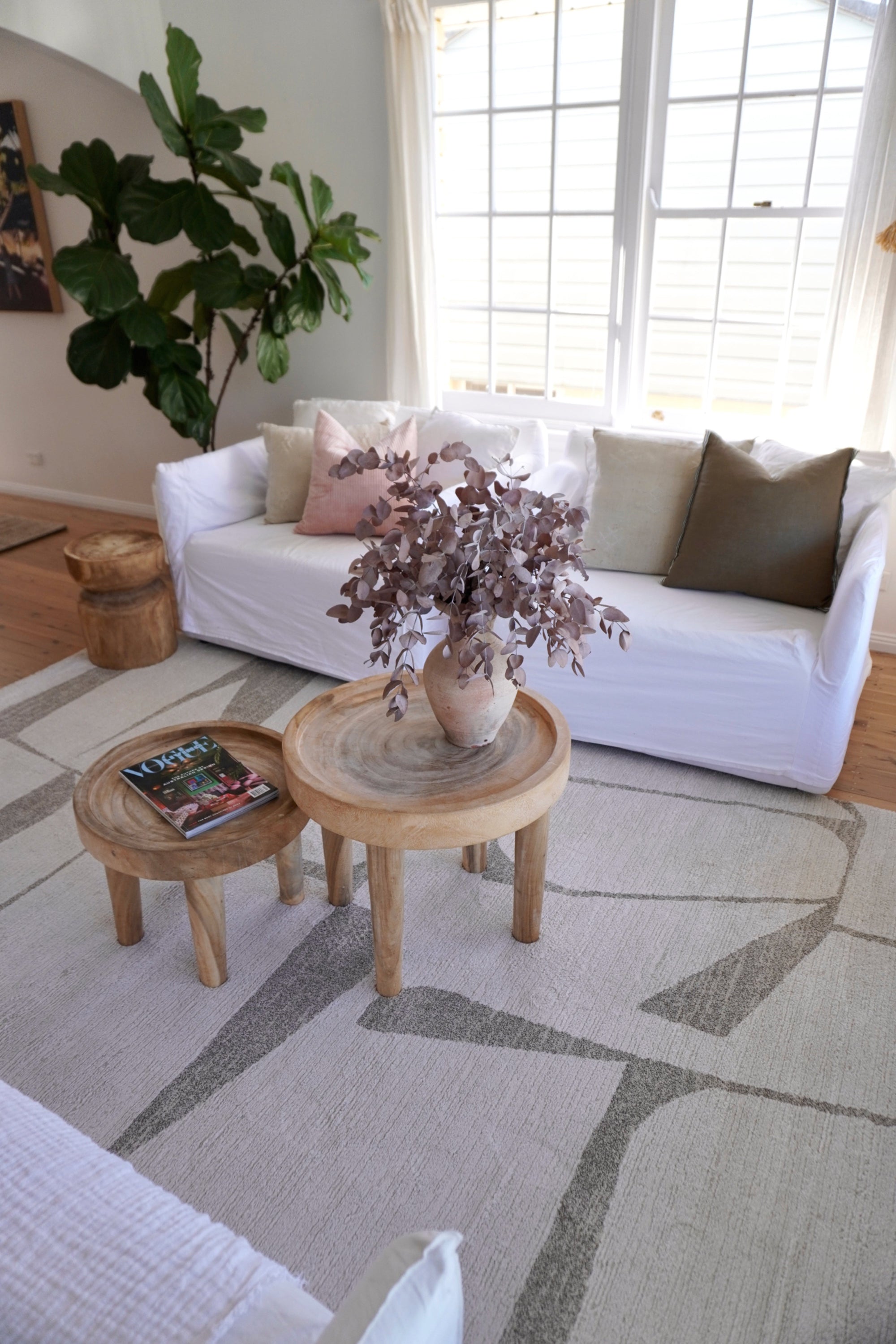 Loki Abstract Beige Rug LTB2B