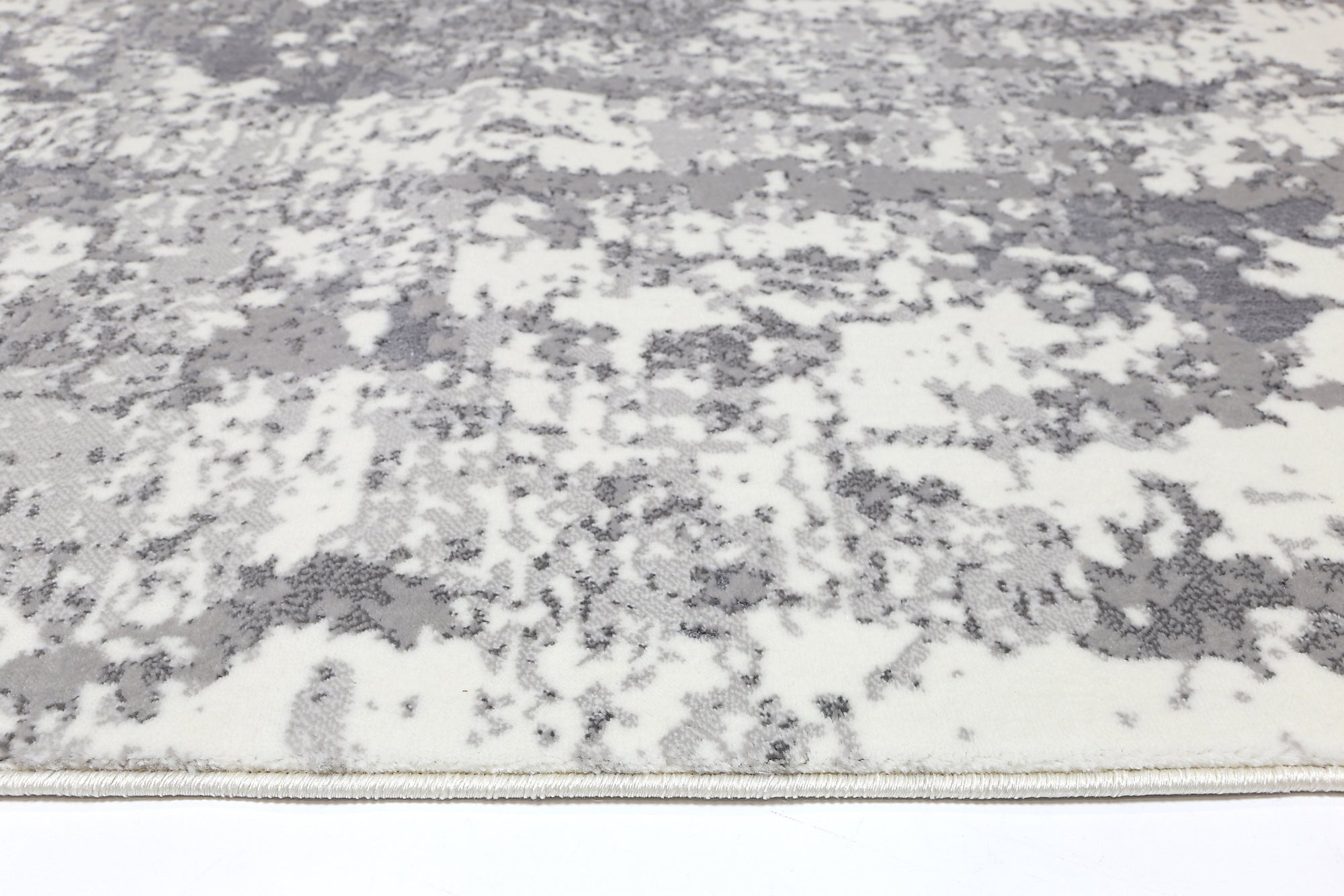 Bohemian Paradise One Modern Grey Rug LTB2B