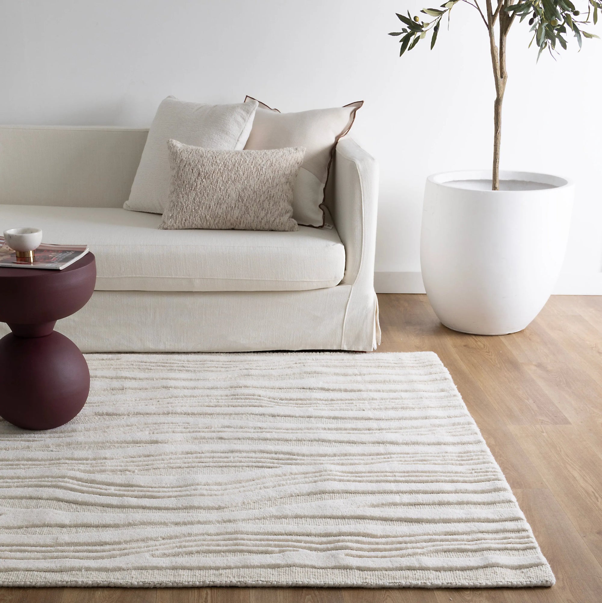 Barron Ivory Beige Rug THERUG