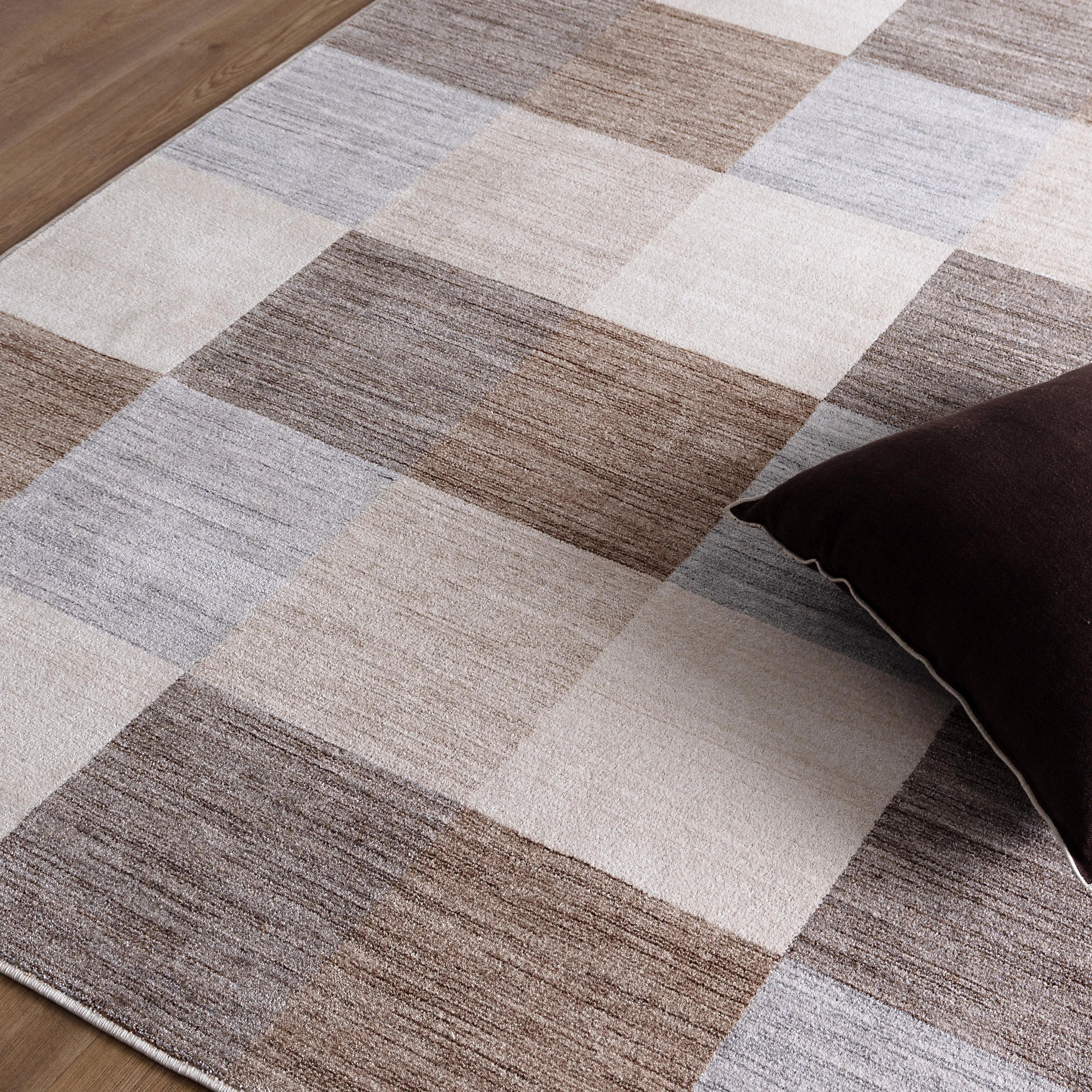 Canyon Checkered Multi Rug – Modern Design | DecoRug