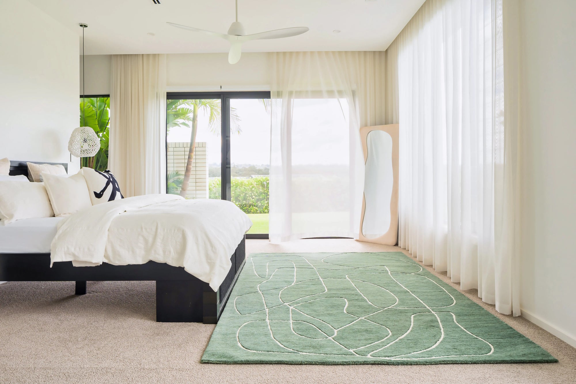 Collins Green Wool Rug DREAMHOME