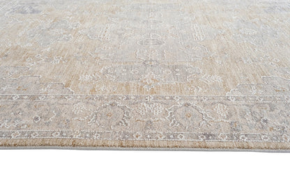Crucial Beige Transitional Rug Smartex Int