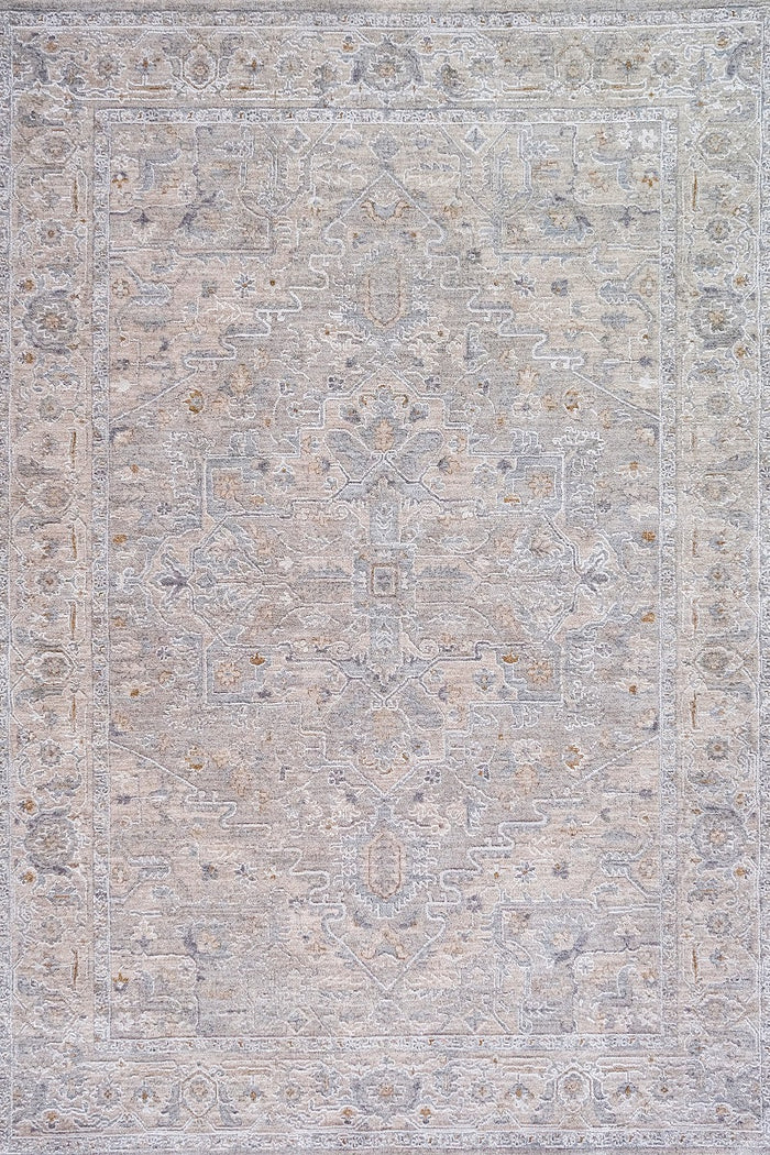 Crucial Grey Traditional Rug - DecoRug