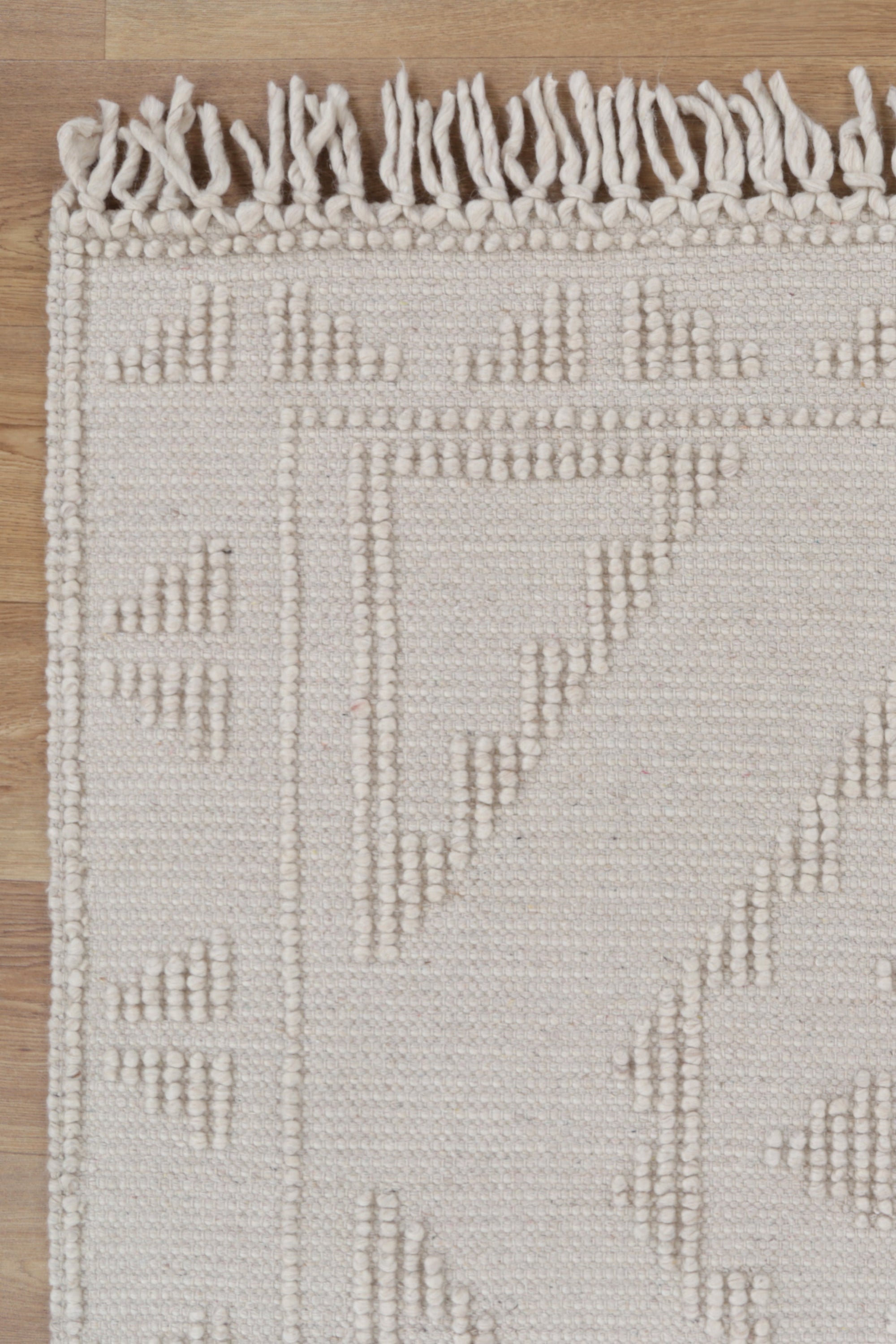 Diego Ornamental Beige Wool Rug - DIEG03 BVB2B
