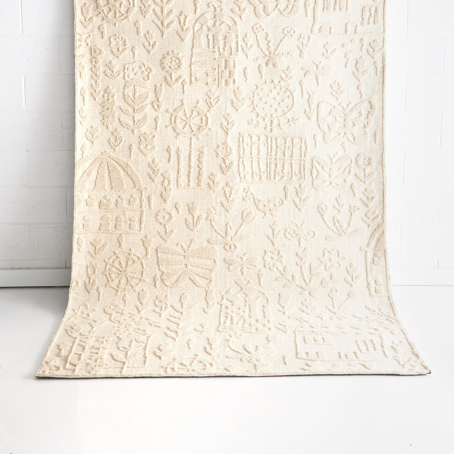 Elsey Ivory Floor Rug THERUG