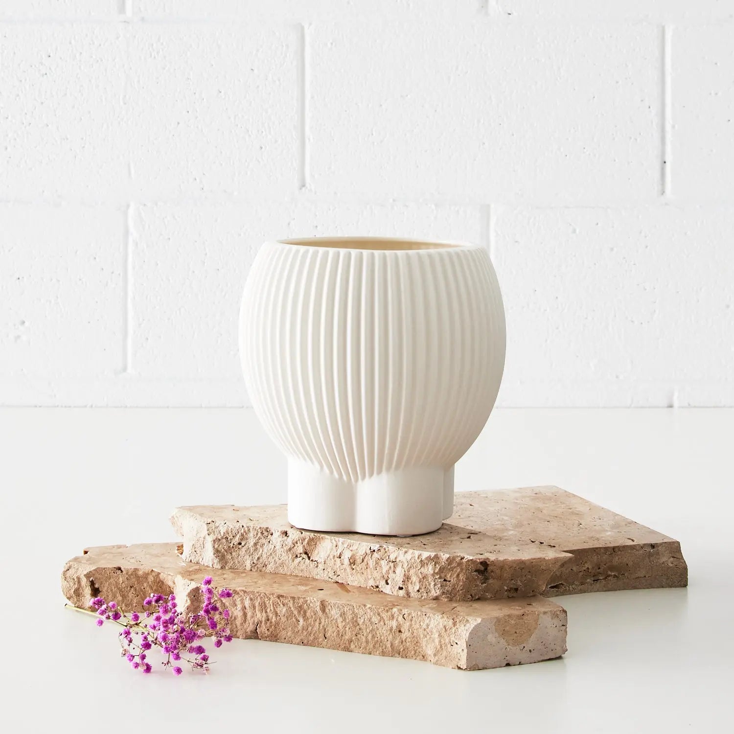 Footed Corrugated Ceramic Vase White KAILE