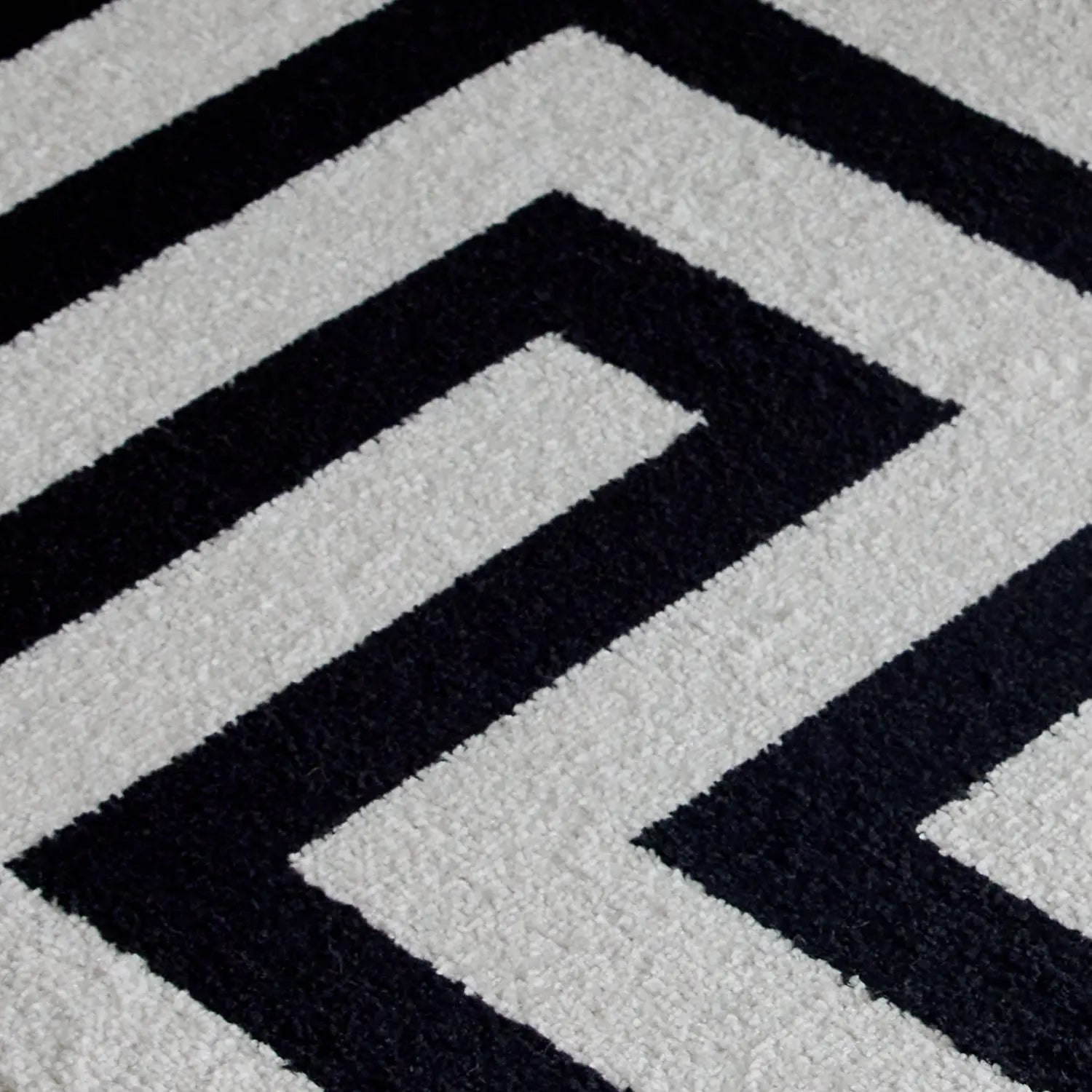 Huxley Black White Floor Rug ALGAN