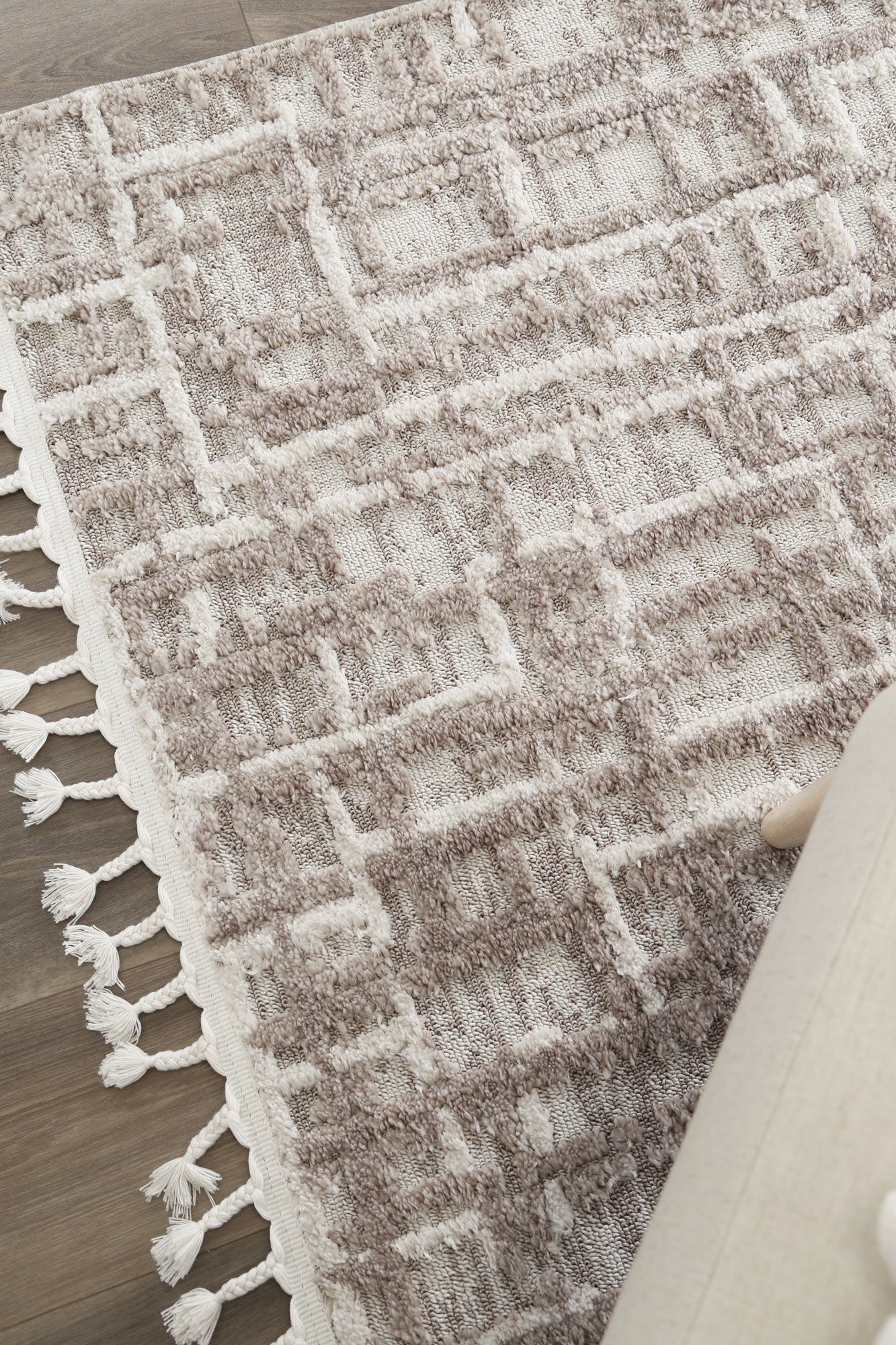 Bilbao Kubra Contemporary Beige Rug LTB2B