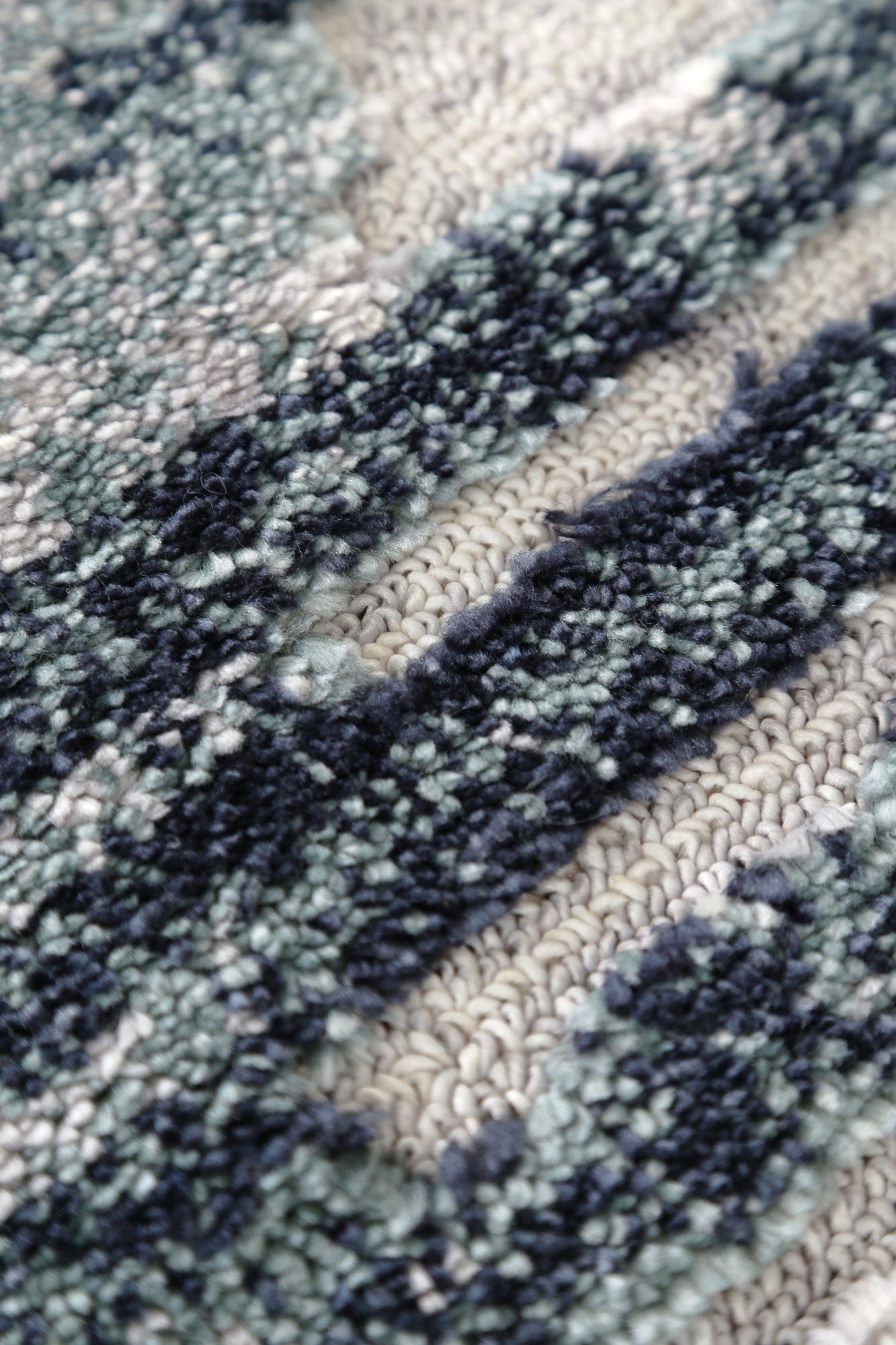 Bilbao Yara Geometric Blue & Grey Rug LTB2B