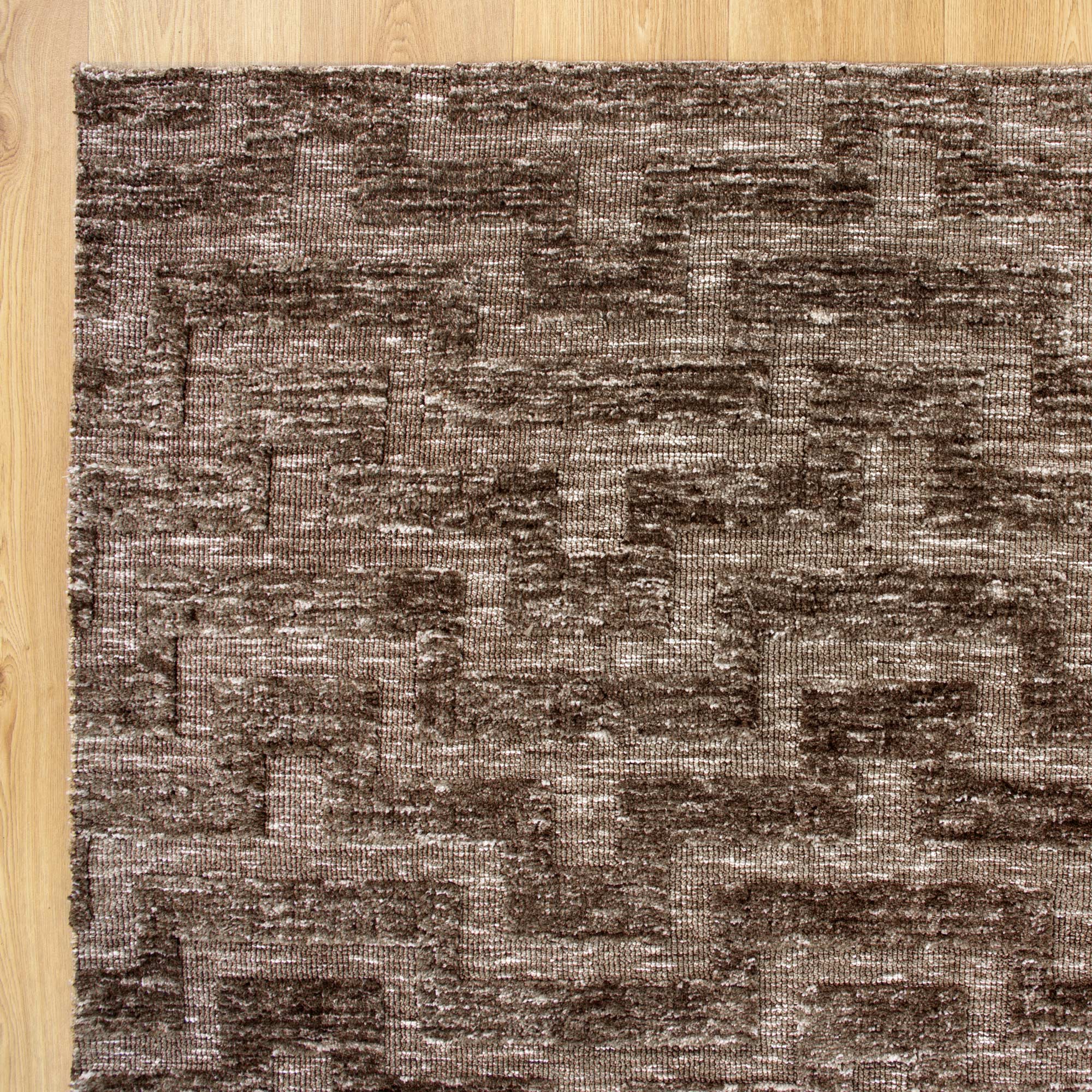 Kendra Pyra Rug Cocoa LTB2B