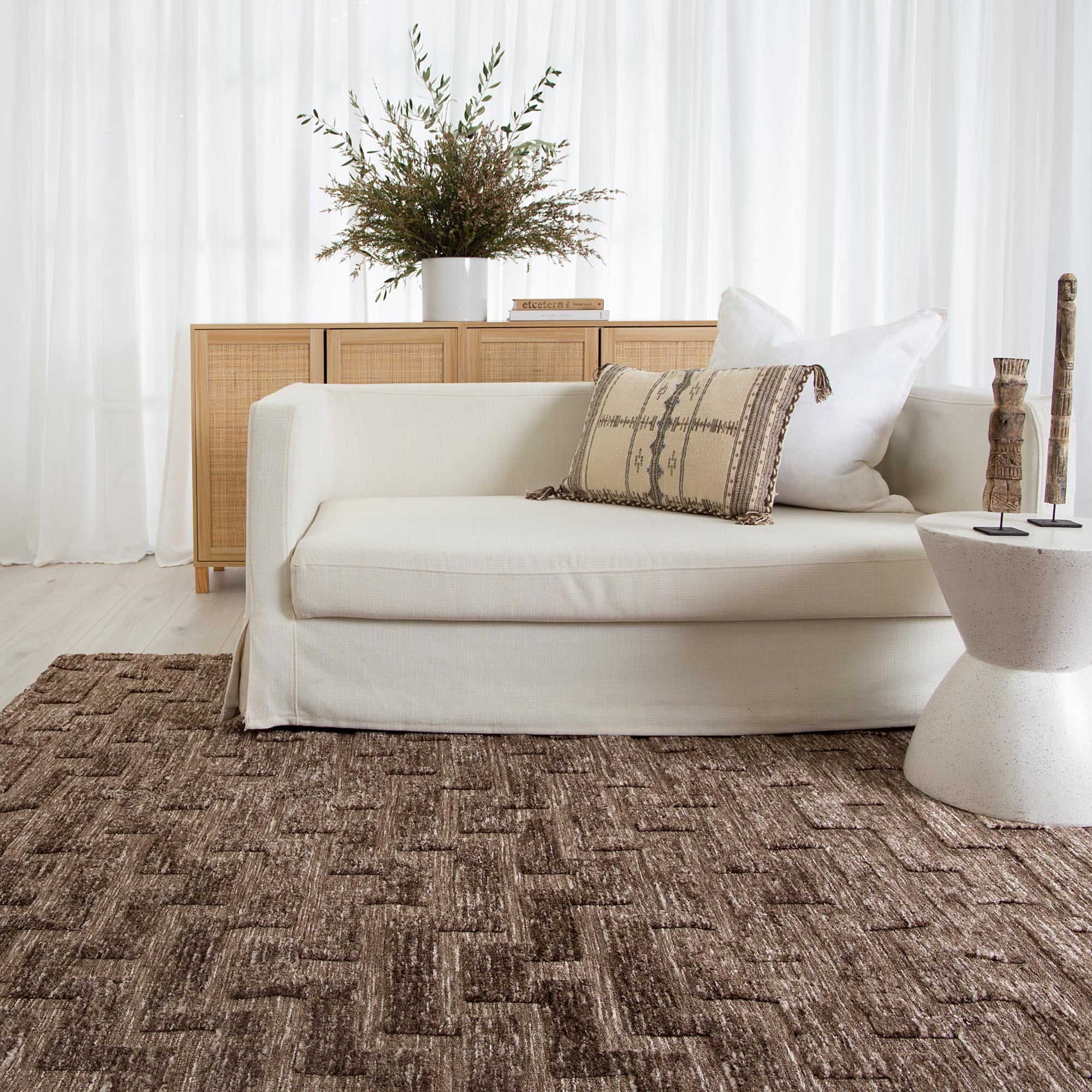 Kendra Pyra Rug Cocoa LTB2B