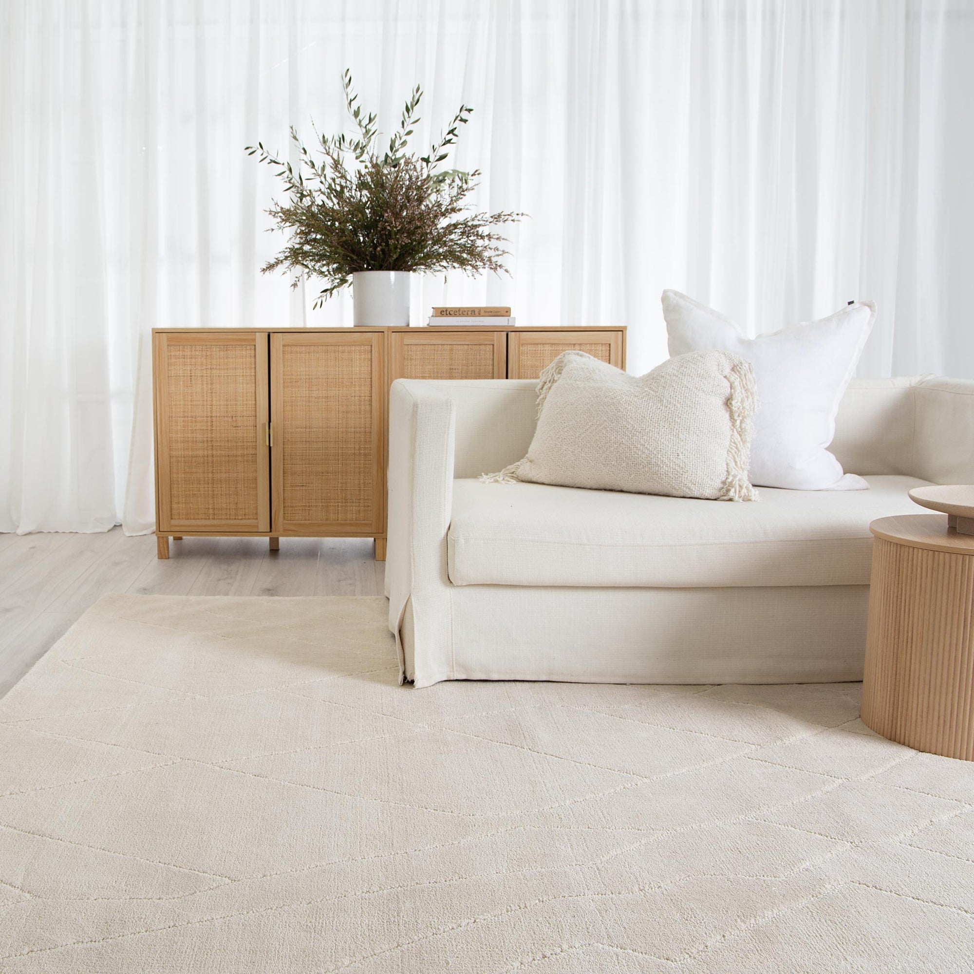 Kendra Rocco Rug Ivory LTB2B