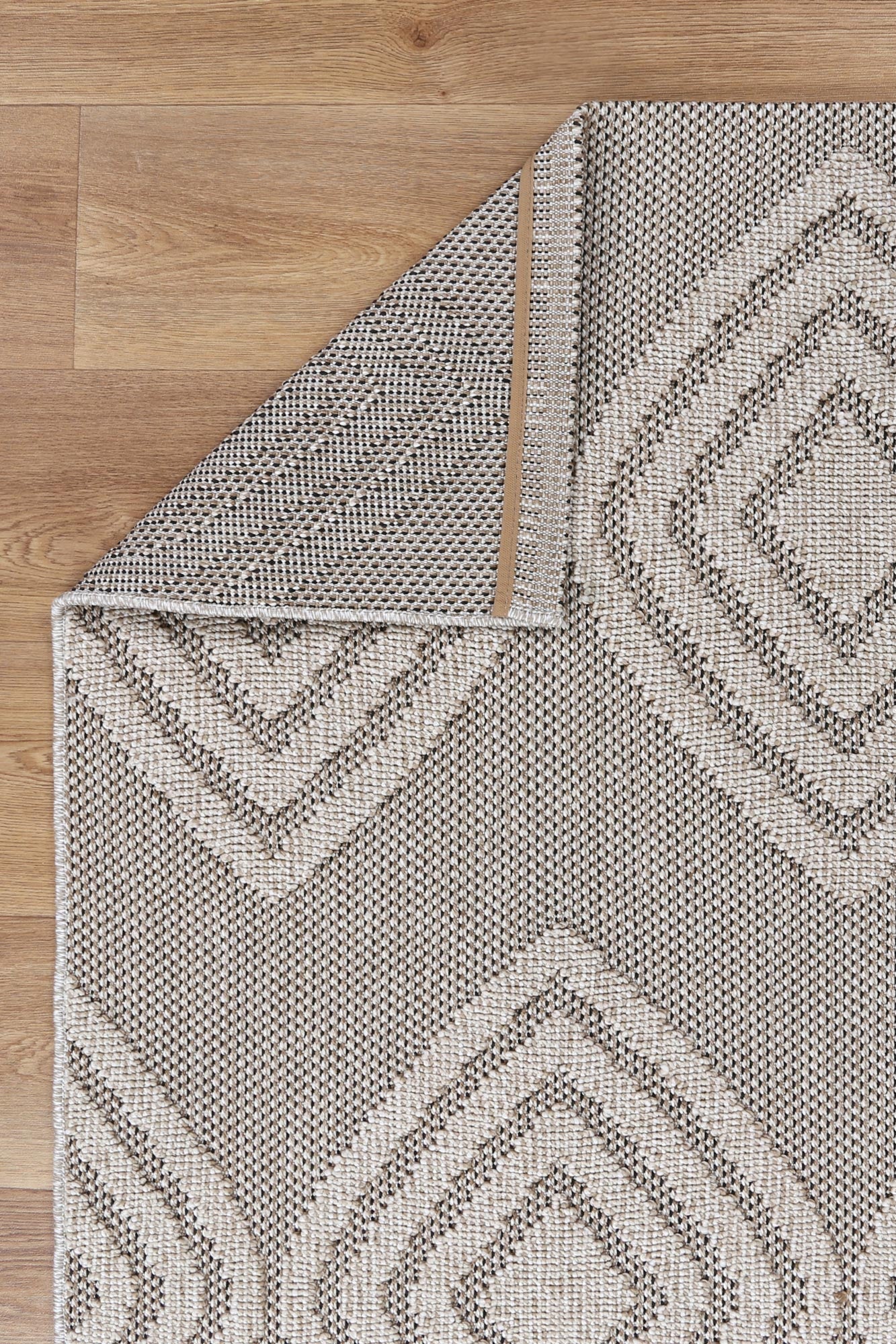 Maldives Modern Indoor/Outdoor Brown Rug