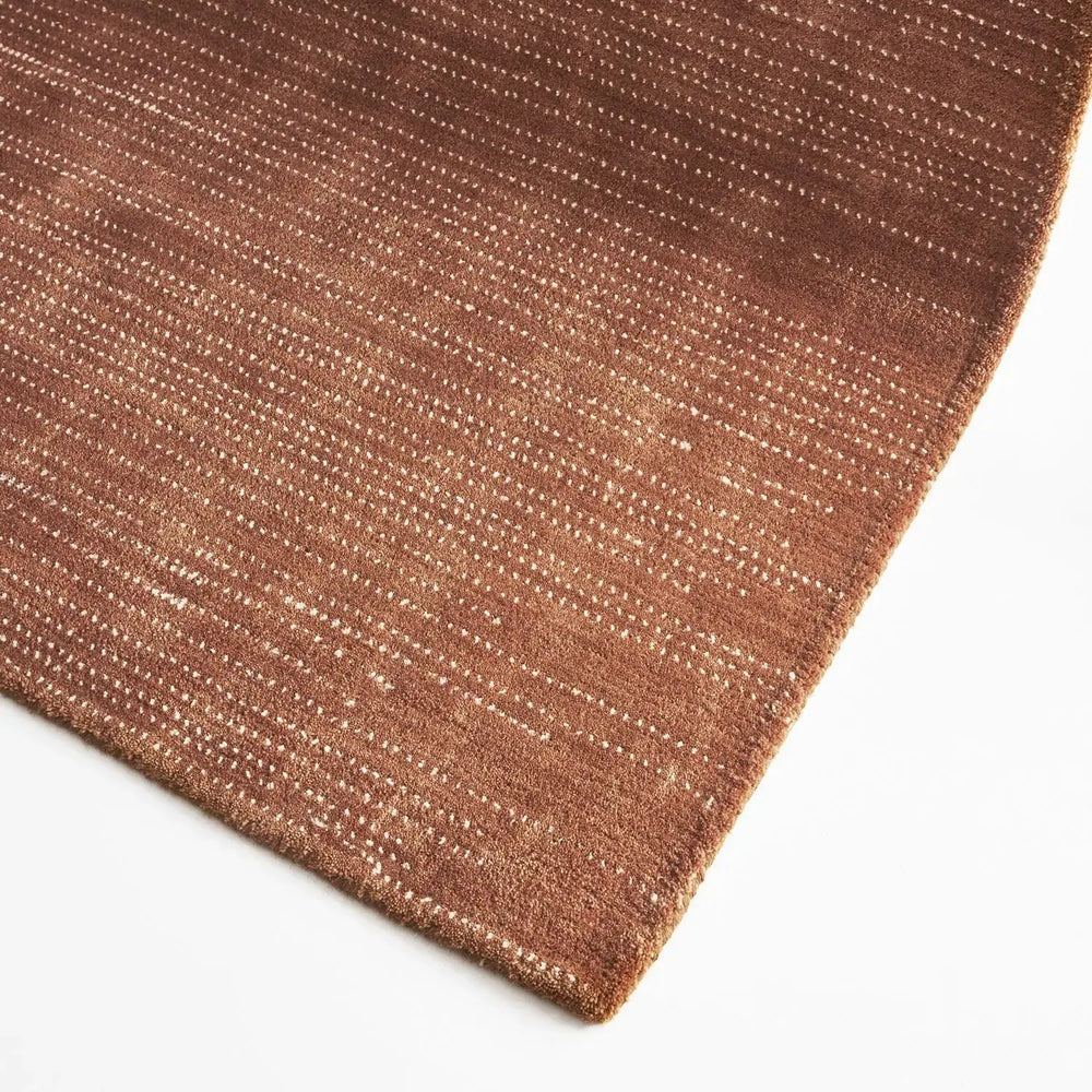Selina Rust Wool Rug - DecoRug