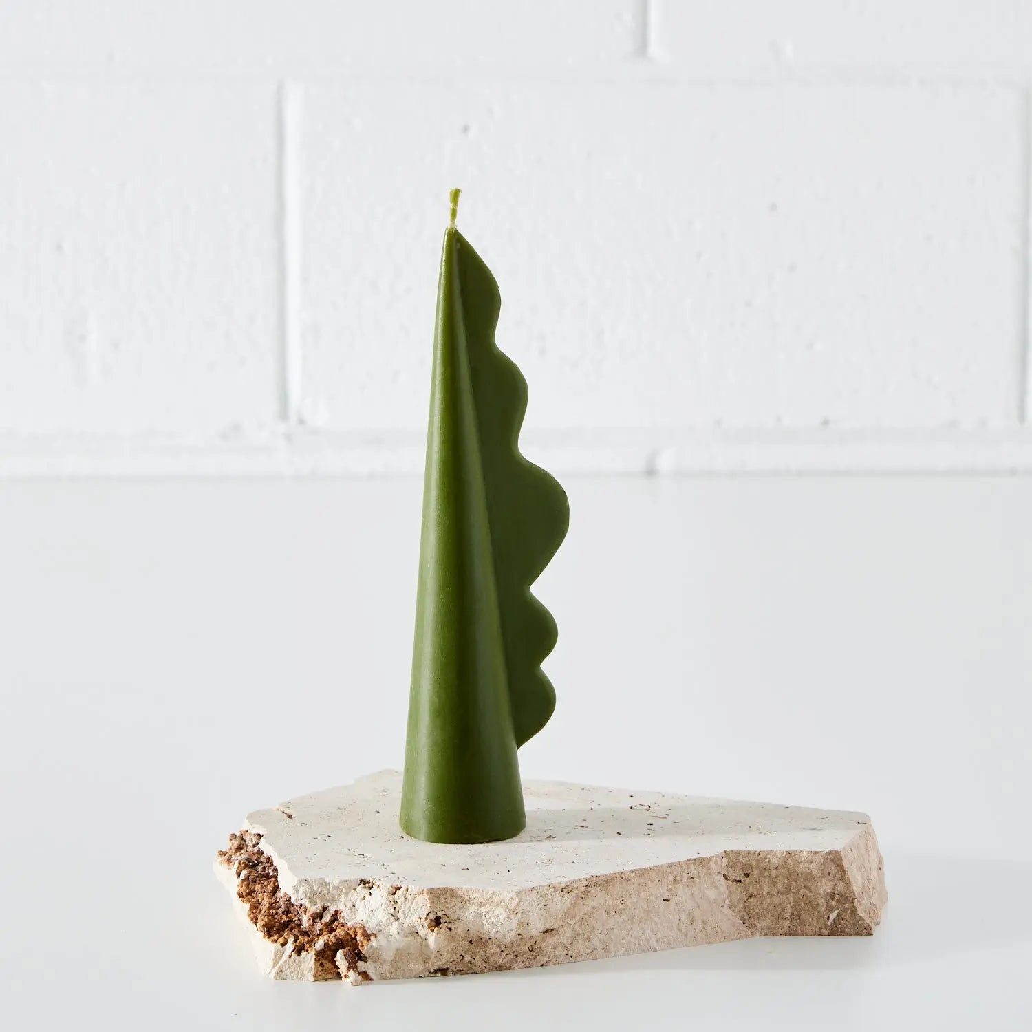 Wavy Abstract Candle Green KAILE