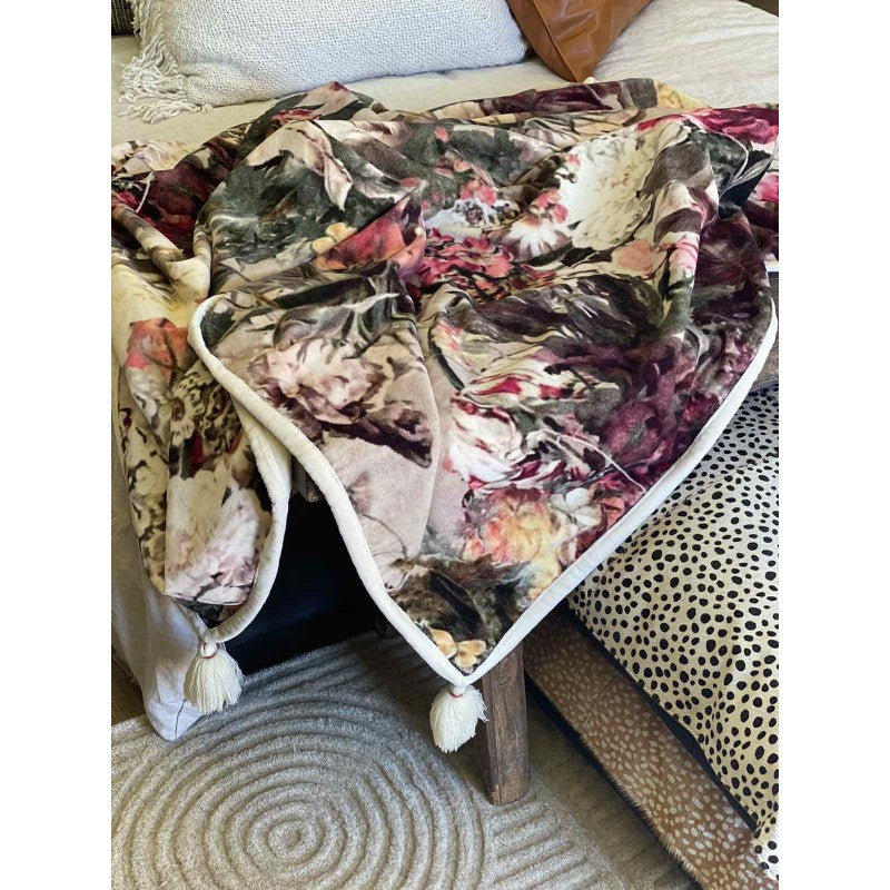 Bouquet Throw 130 x 170cm LTB2B