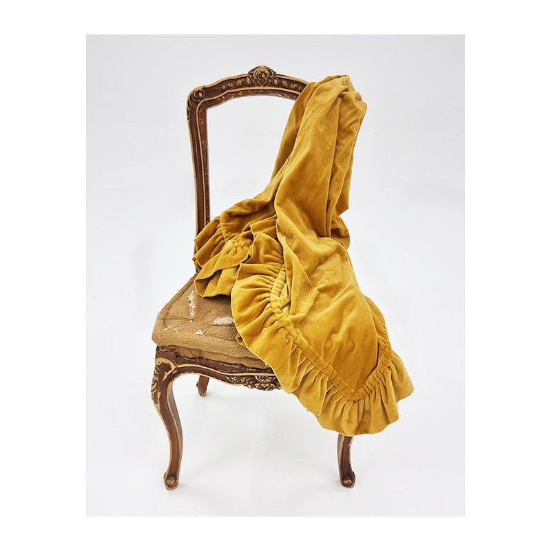 Ruffle Throw Gold 125x150cm LTB2B